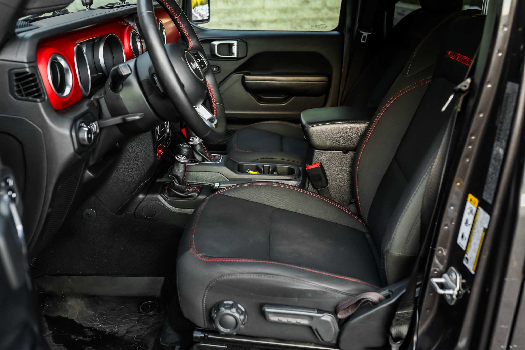 Used 2019 Jeep Wrangler Unlimited Rubicon image 24