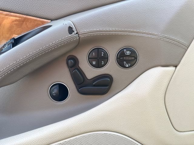 Used 2005 Mercedes-Benz SL 500 image 26