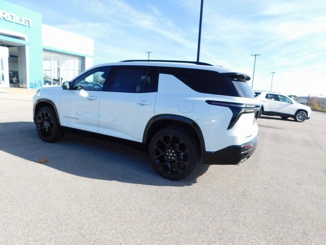 New 2026 Chevrolet Traverse RS w/ LPO, Floor Liner Package image 5