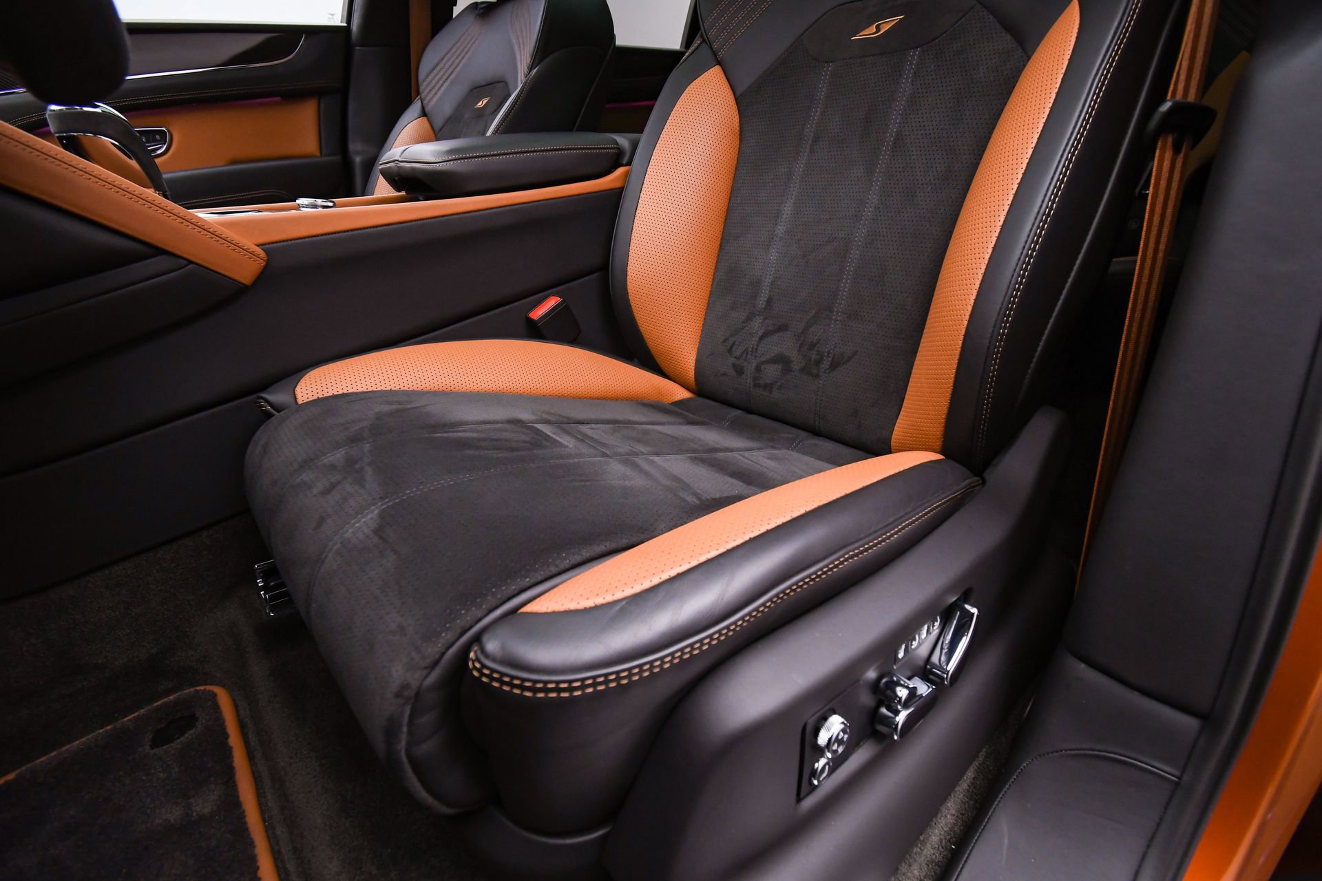 Certified 2022 Bentley Bentayga image 51