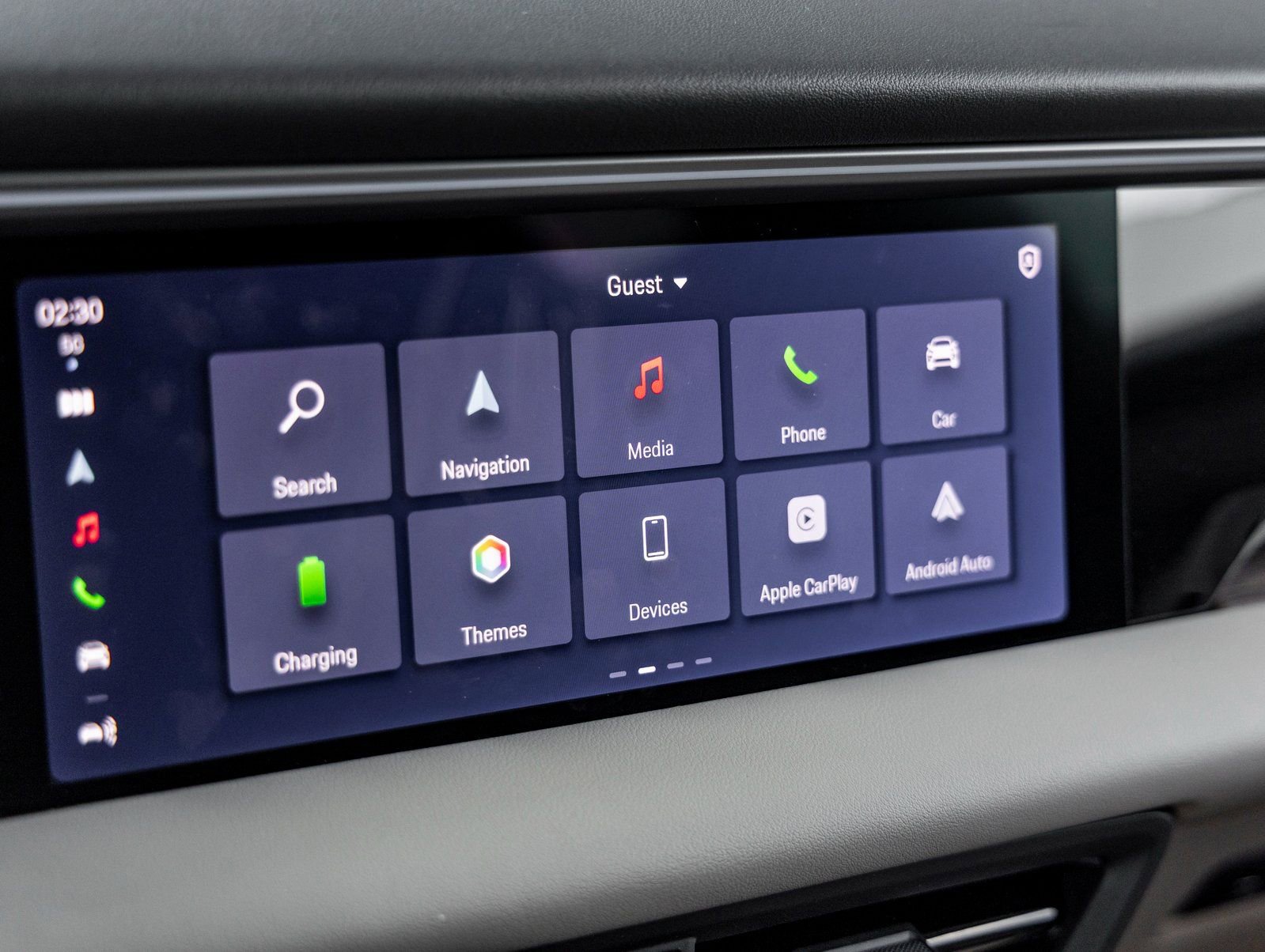 Certified 2025 Porsche Macan 4S Electric image 29