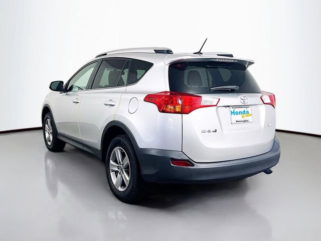 Used 2015 Toyota RAV4 XLE FWD image 6