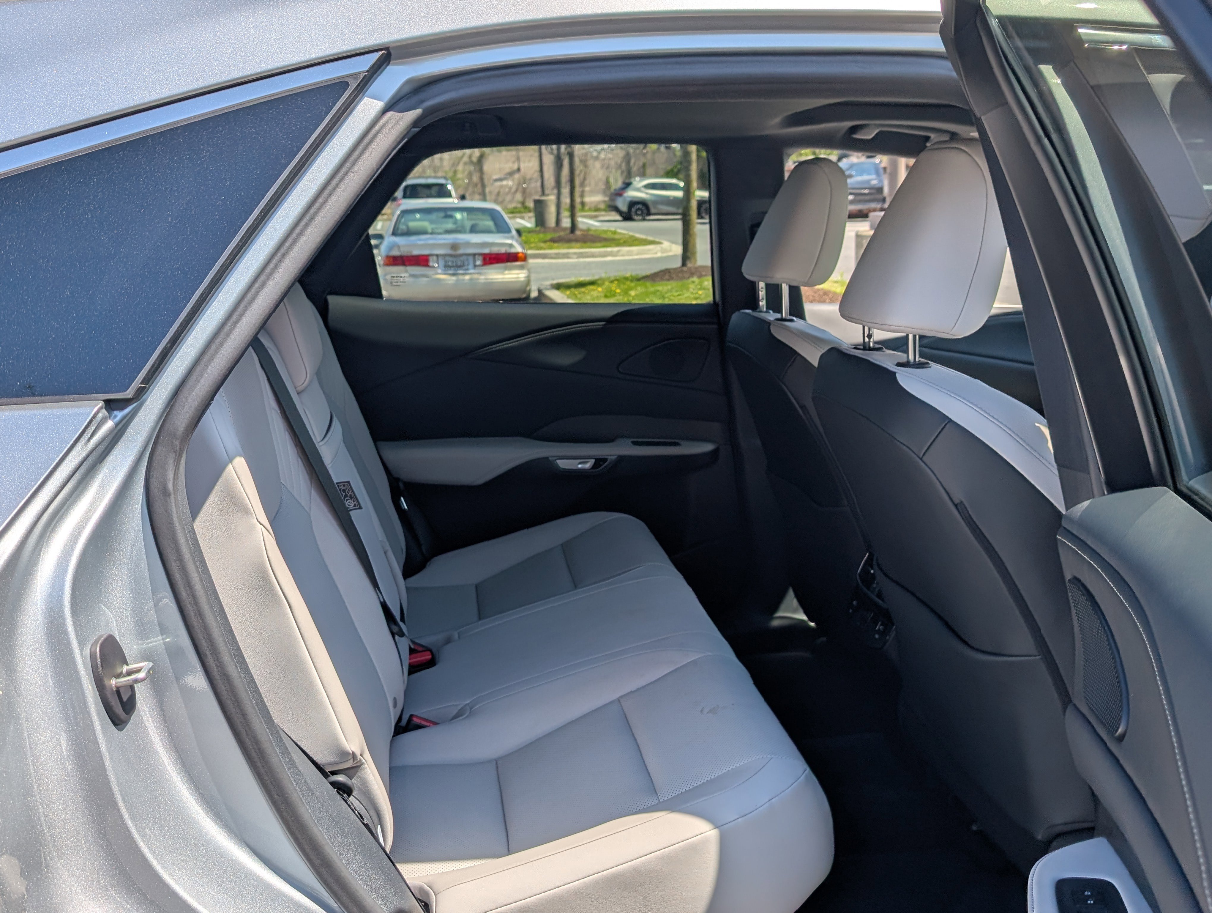 Used 2025 Lexus RX 350 Premium image 12