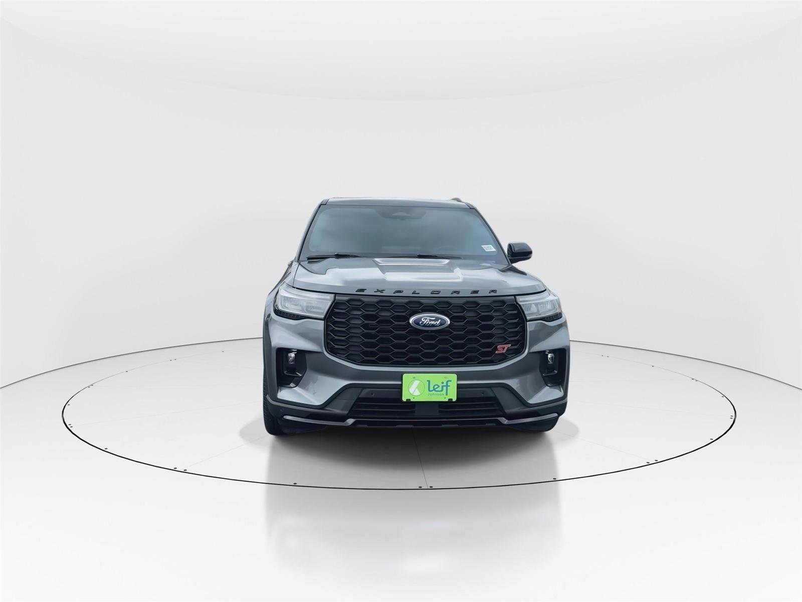 Certified 2025 Ford Explorer ST image 3