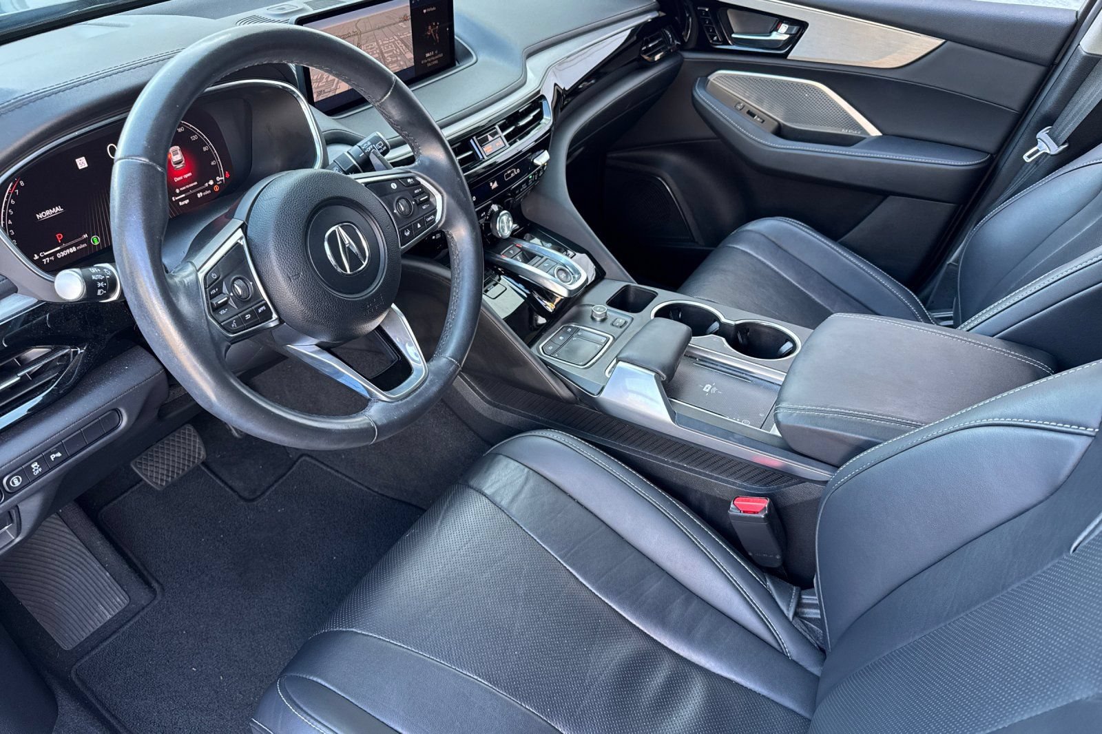 Used 2024 Acura MDX w/ Technology Package AWD/4WD image 11