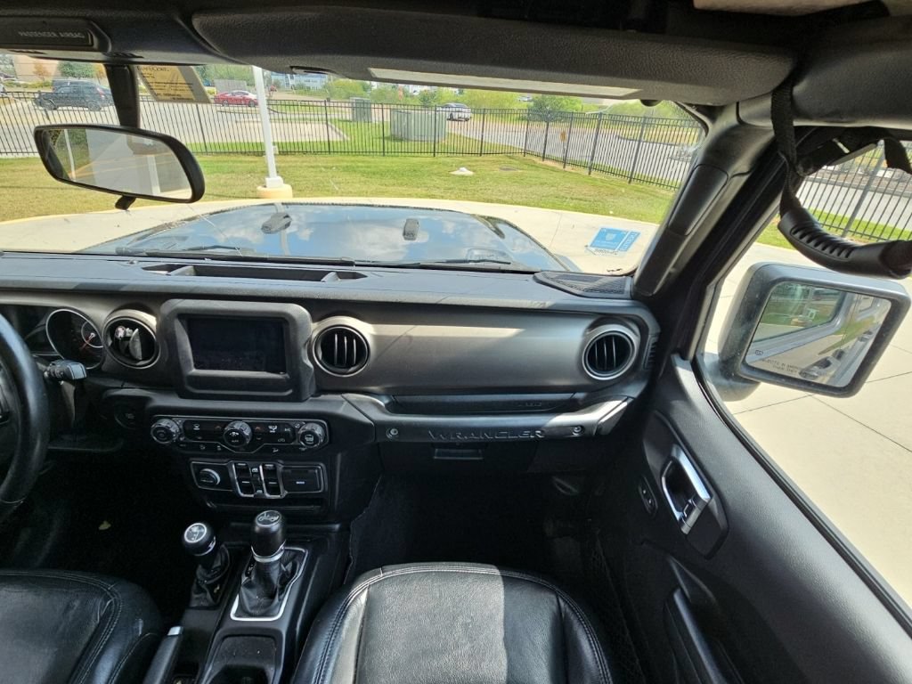 Used 2018 Jeep Wrangler Unlimited Sport S AWD/4WD image 24