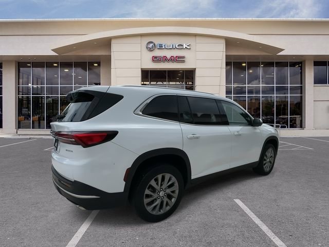 Used 2025 Buick Enclave Preferred FWD image 14