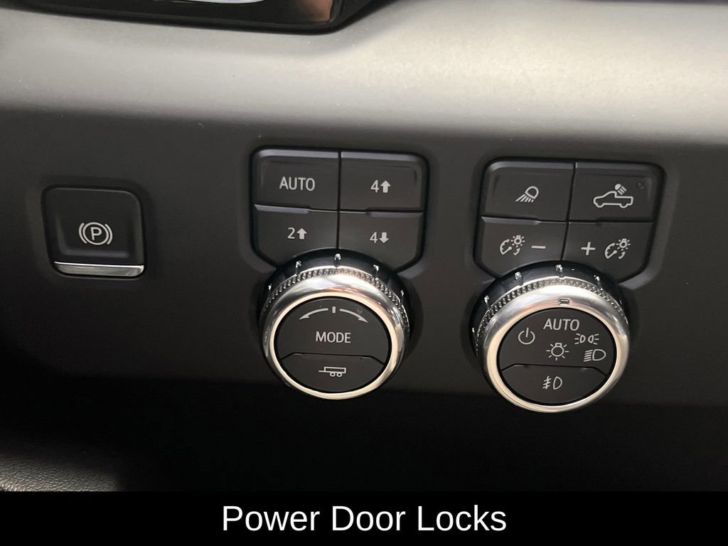 Used 2025 GMC Sierra 1500 AT4 w/ AT4 Premium Package image 25