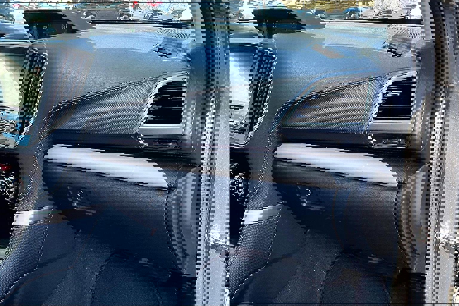 Used 2022 Subaru Forester Limited image 14