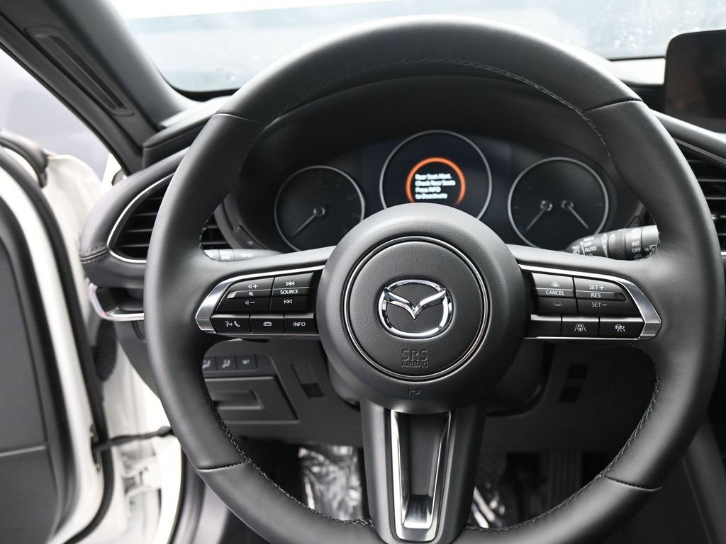 Used 2024 MAZDA MAZDA3 Hatchback w/Premium Plus Pkg image 28