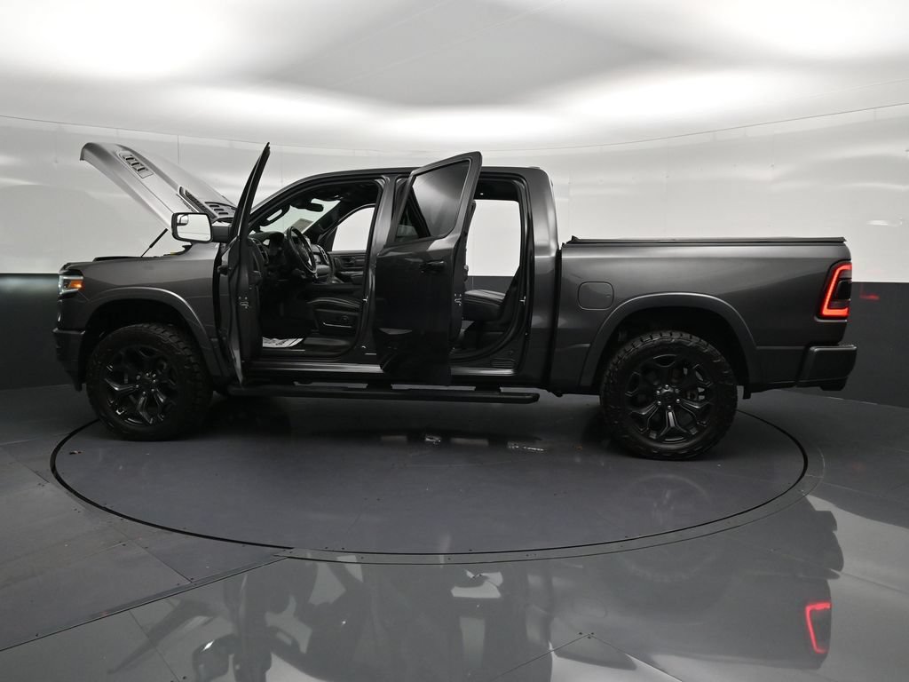 Used 2024 RAM 1500 Limited w/ Night Edition AWD/4WD image 38