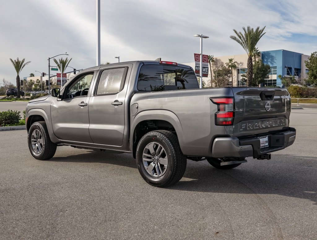 New 2026 Nissan Frontier SV image 6