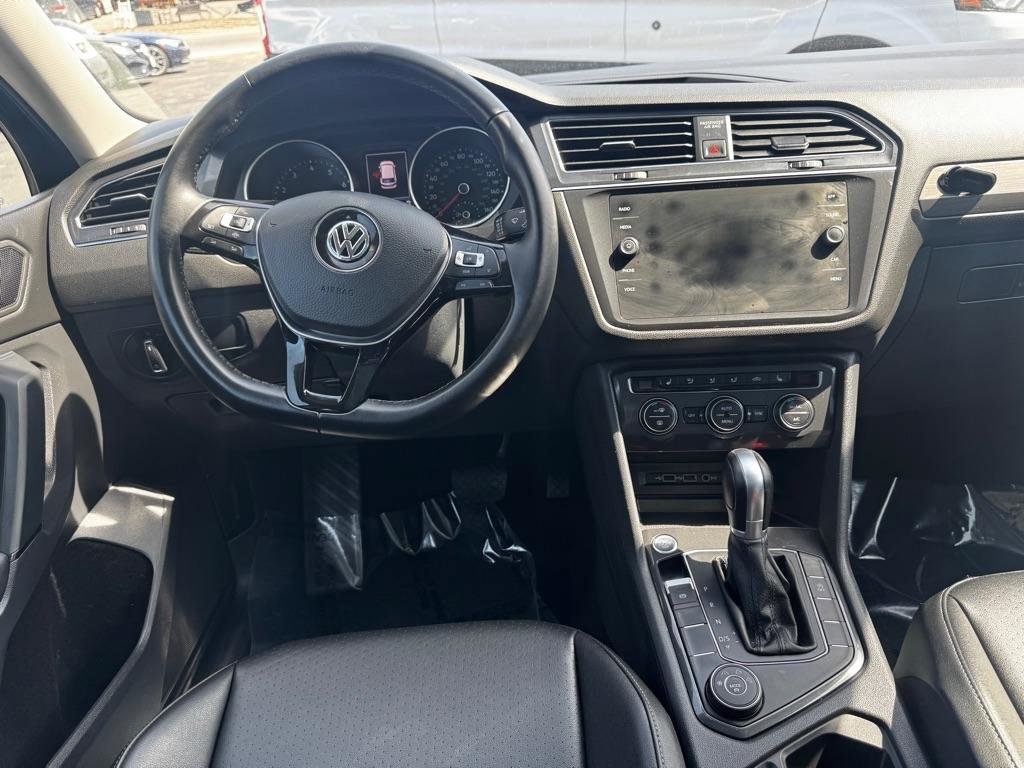 Used 2019 Volkswagen Tiguan SE w/ Panoramic Sunroof Package AWD/4WD image 18