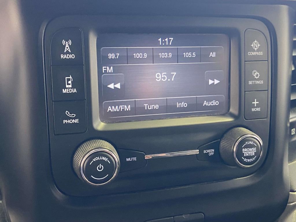 Used 2022 RAM 2500 Tradesman w/ Chrome Appearance Group image 25