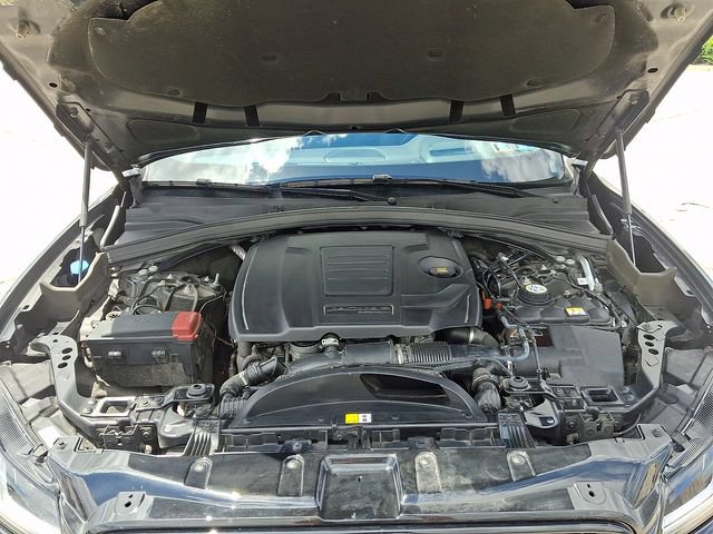 Used 2022 Jaguar F-PACE S AWD/4WD image 28