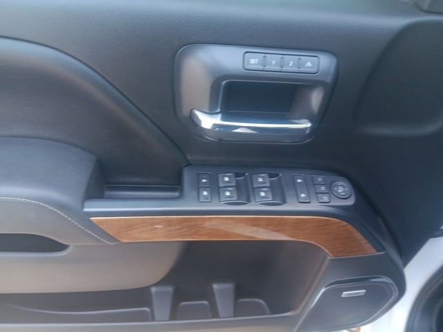 Used 2018 Chevrolet Silverado 1500 LTZ w/ Sport Package image 26