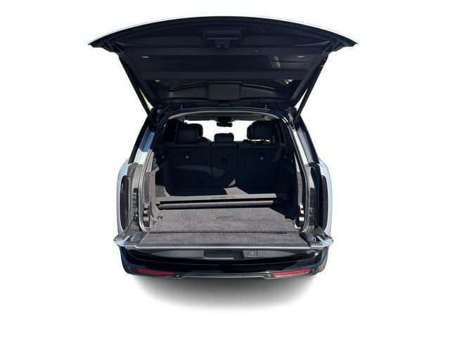 Used 2025 Land Rover Range Rover SE image 14