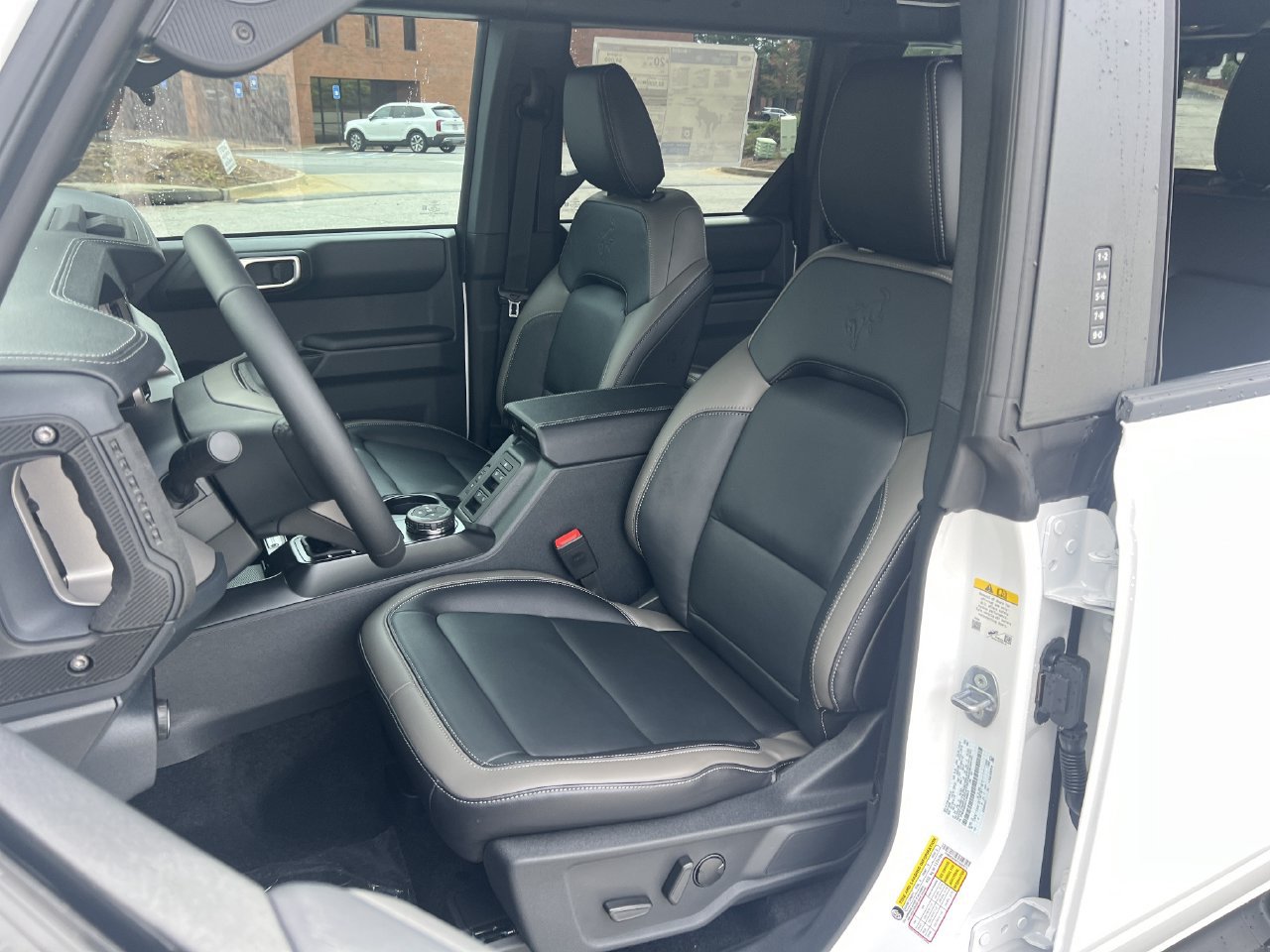 New 2026 Ford Bronco Outer Banks AWD/4WD image 14