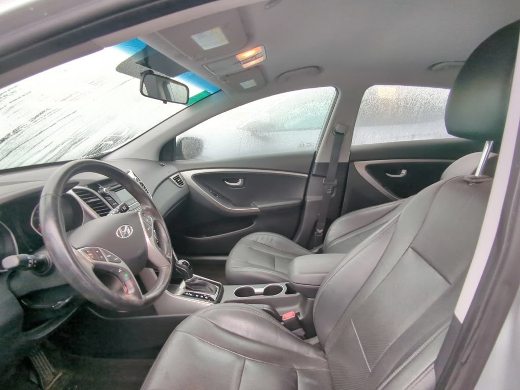 Used 2017 Hyundai Elantra GT w/ Value Edition Package 02 FWD image 6