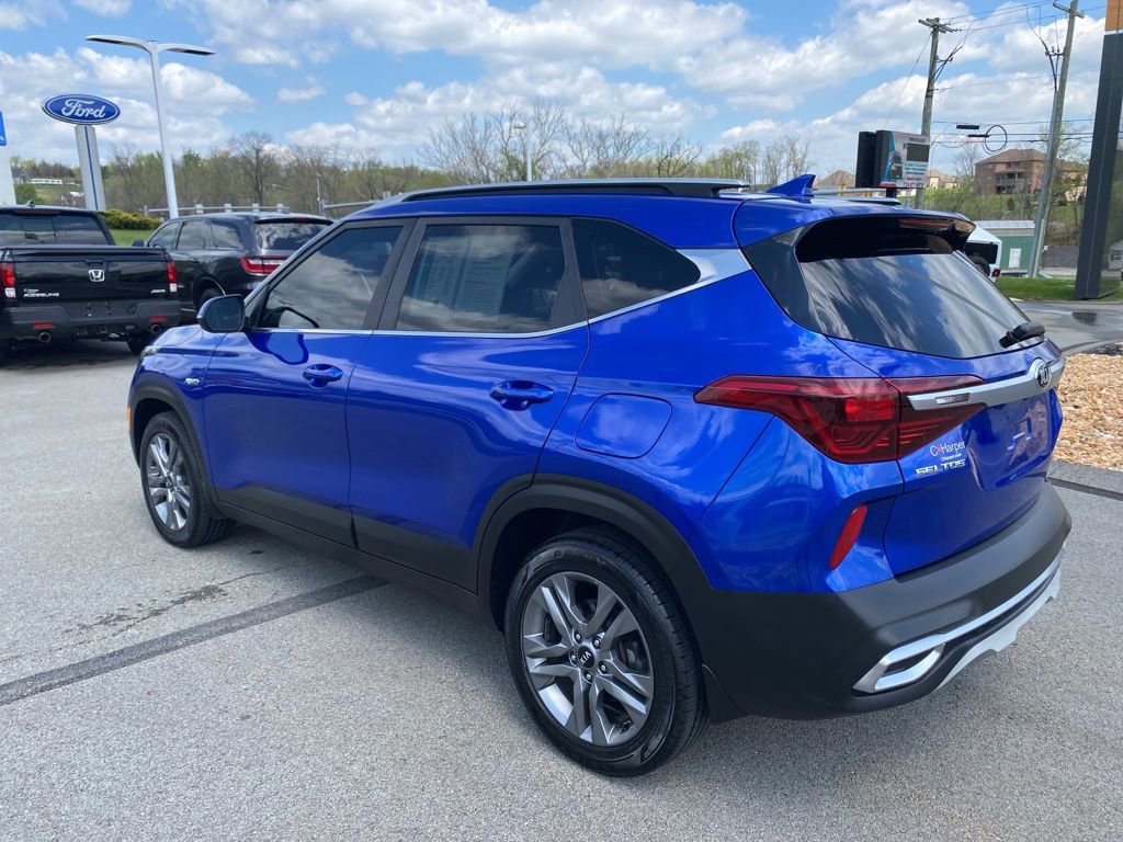 Used 2021 Kia Seltos S AWD/4WD image 5