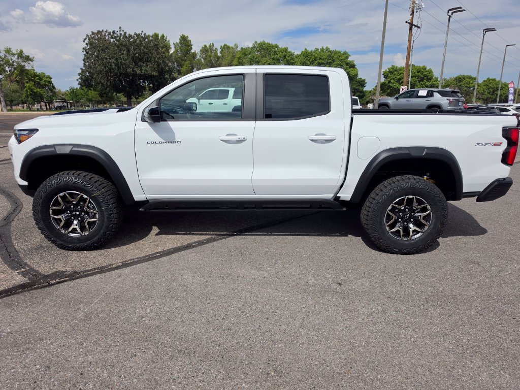 New 2026 Chevrolet Colorado ZR2 w/ Technology Package AWD/4WD image 2