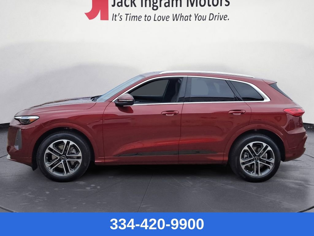 New 2025 Audi Q5 Prestige image 2