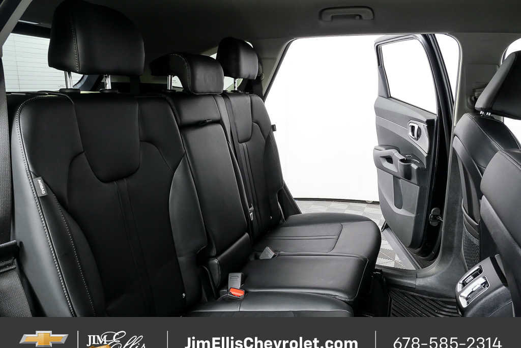 Used 2025 Kia Sorento S image 20