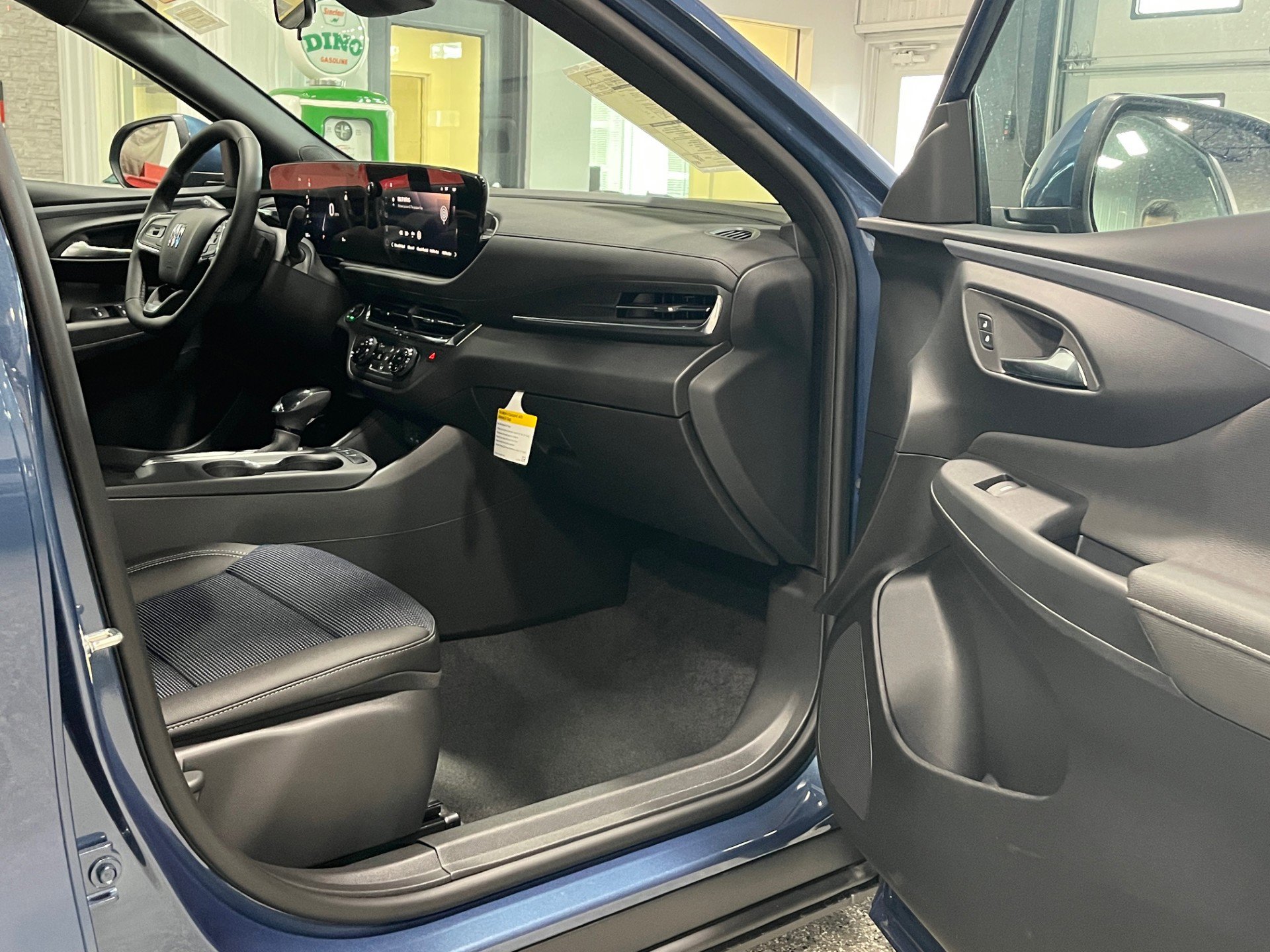 New 2026 Buick Envista Preferred w/ Convenience I Package image 9