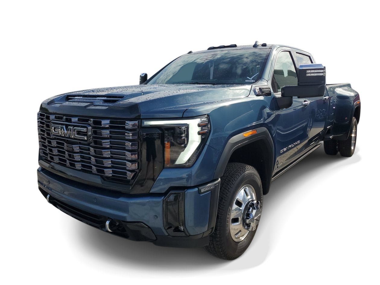 New 2026 GMC Sierra 3500 Denali Ultimate AWD/4WD image 3