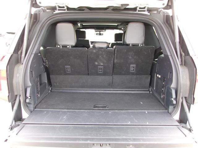 Used 2025 Ford Expedition Tremor AWD/4WD image 6