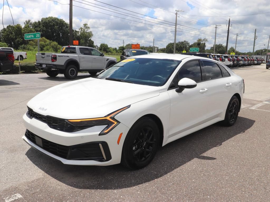 Used 2025 Kia K5 LXS FWD image 3