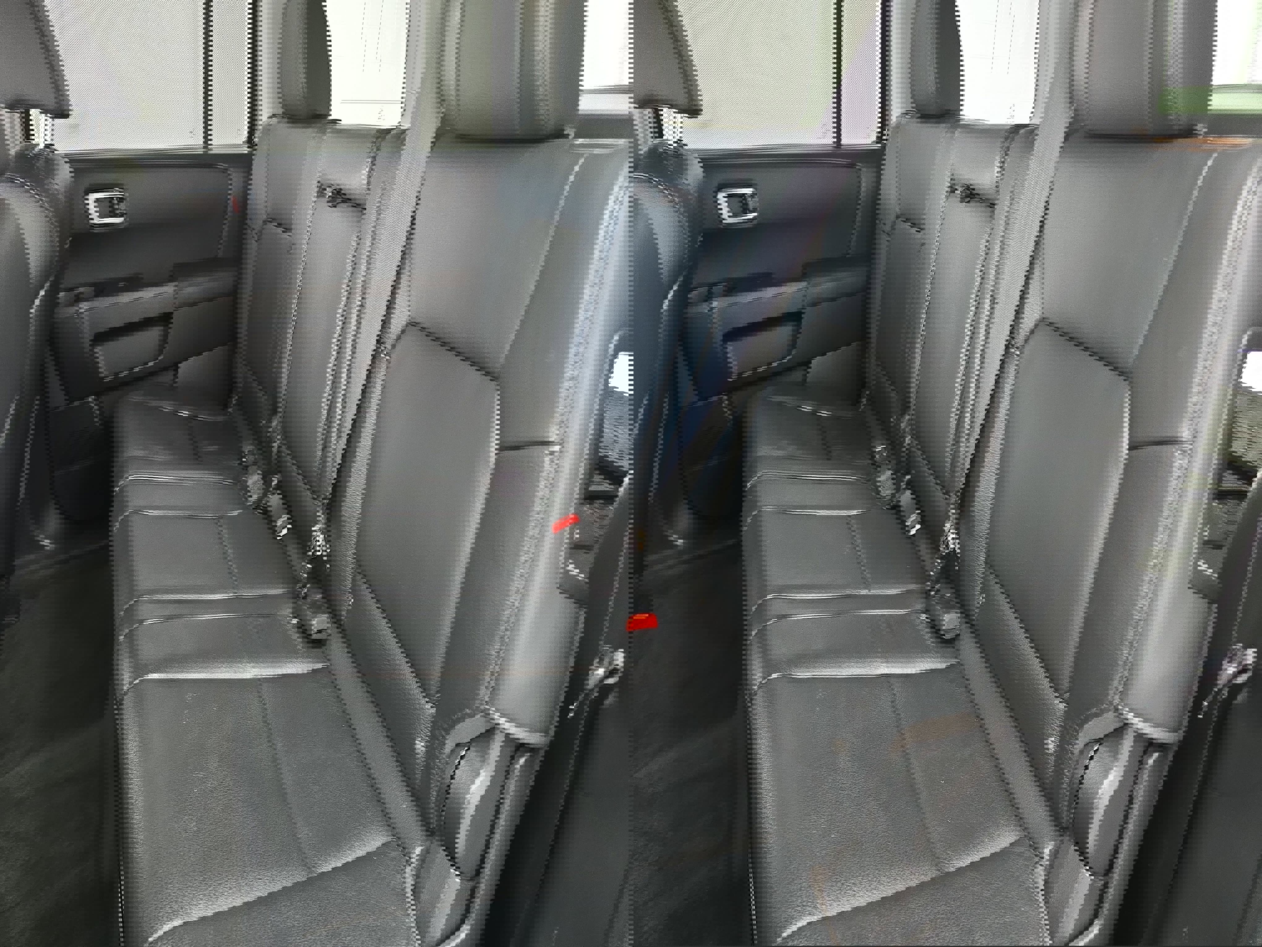 Used 2015 Honda Pilot Touring image 15