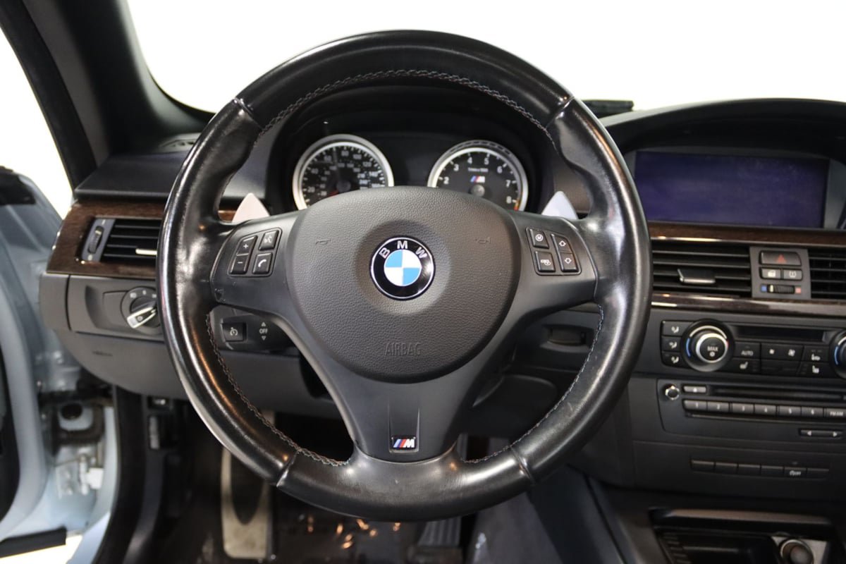 Used 2011 BMW M3 Convertible RWD image 45