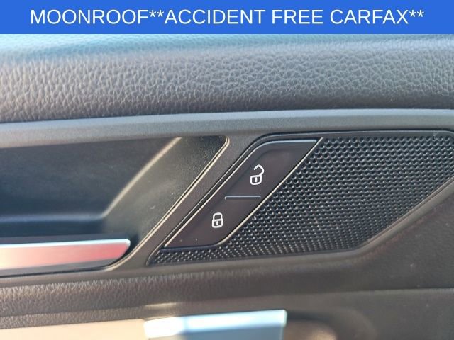 Used 2020 Volkswagen Tiguan SE w/ Panoramic Sunroof Package image 35