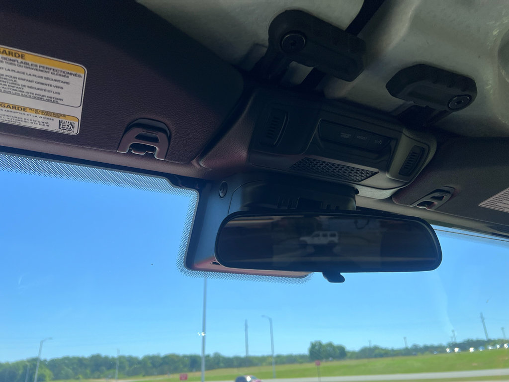 Certified 2025 Jeep Wrangler Sahara image 22