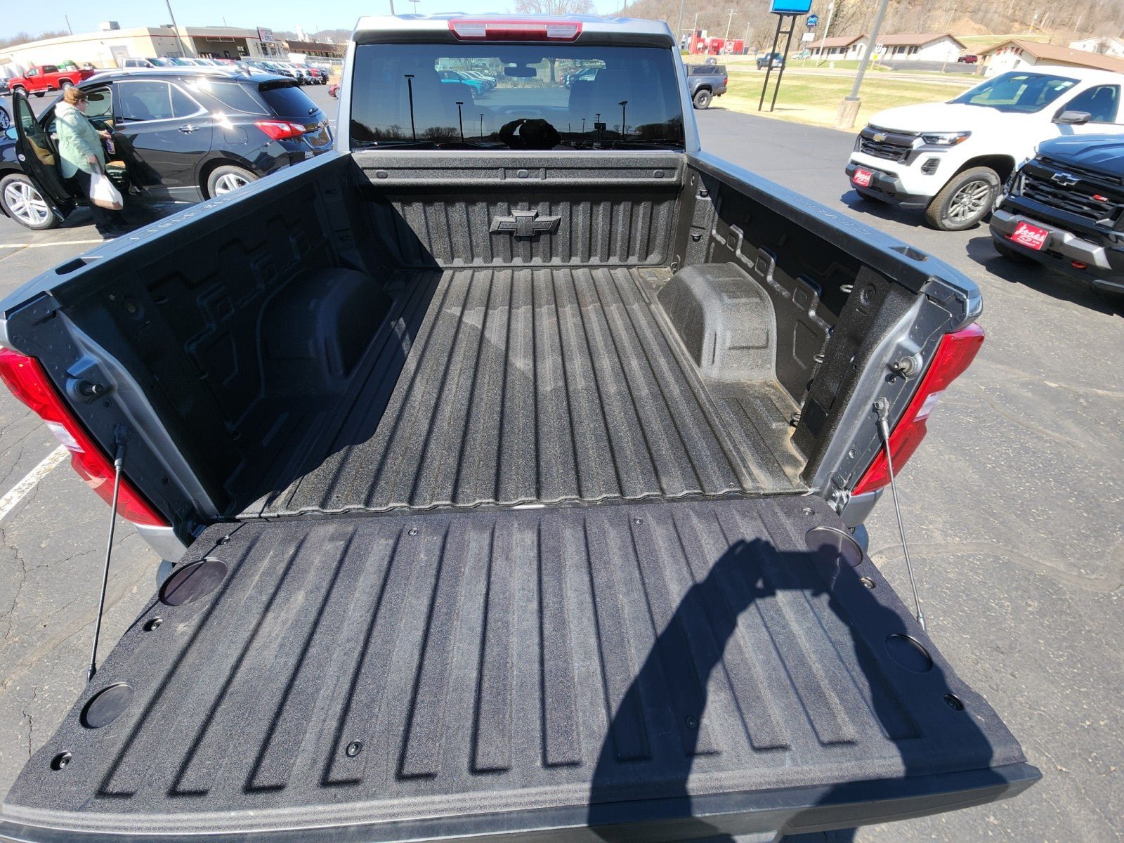 Used 2022 Chevrolet Silverado 1500 RST AWD/4WD image 19