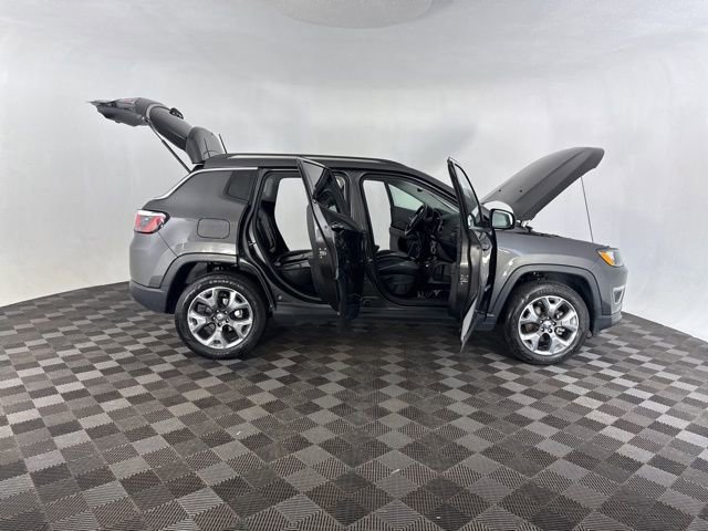 Used 2019 Jeep Compass Limited image 16