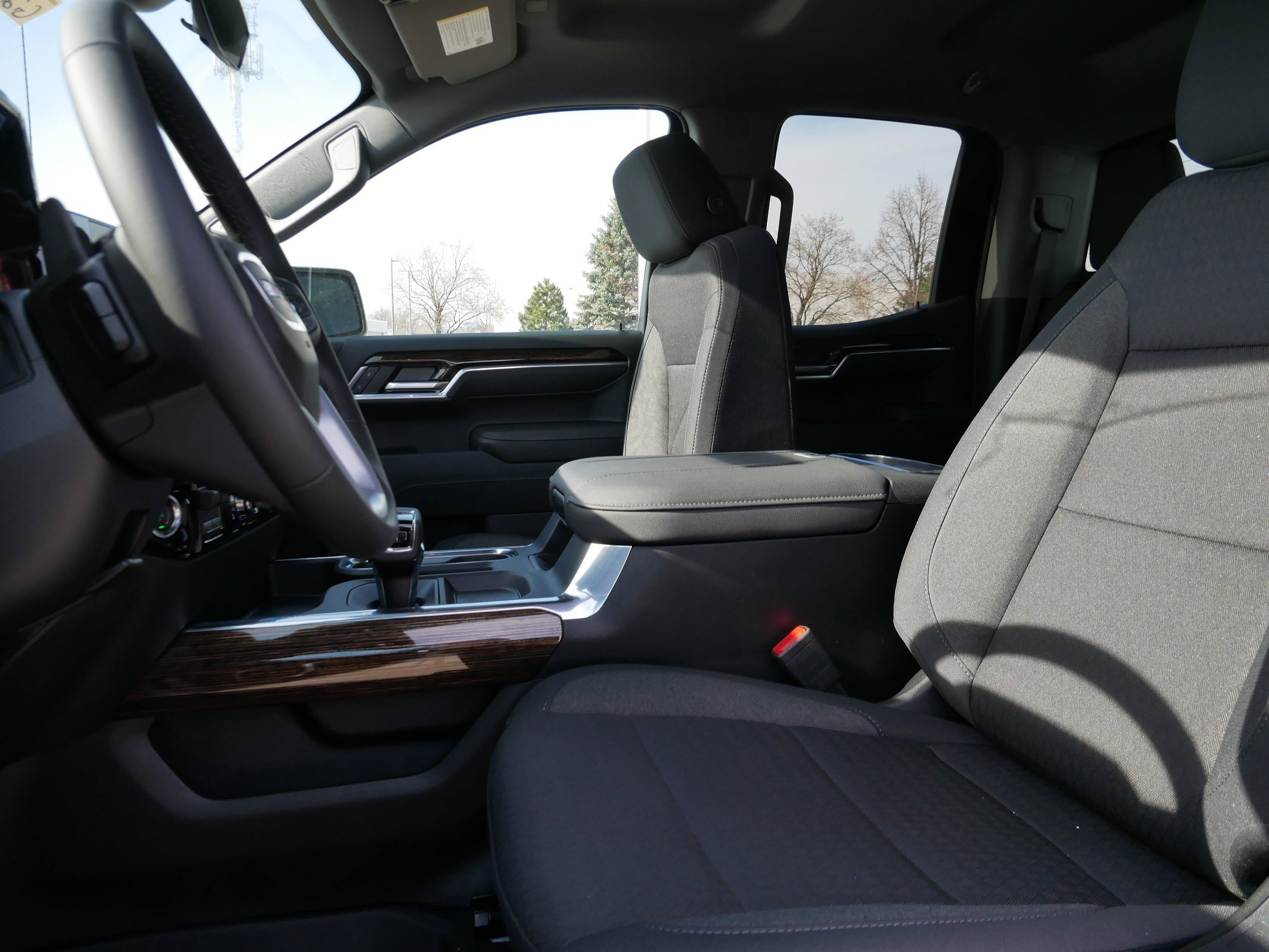 New 2026 GMC Sierra 1500 Elevation w/ Preferred Package AWD/4WD image 4