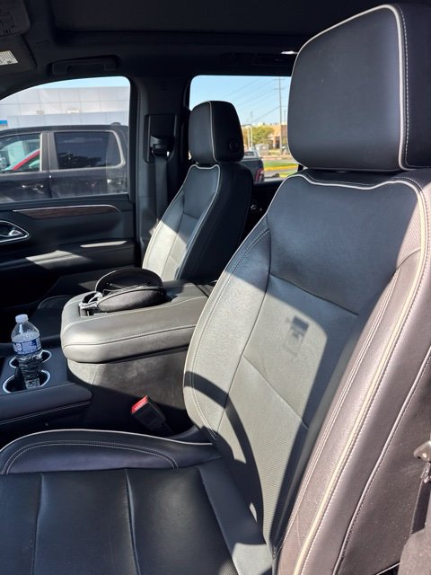 Used 2021 Chevrolet Tahoe Premier w/ Premium Package AWD/4WD image 43