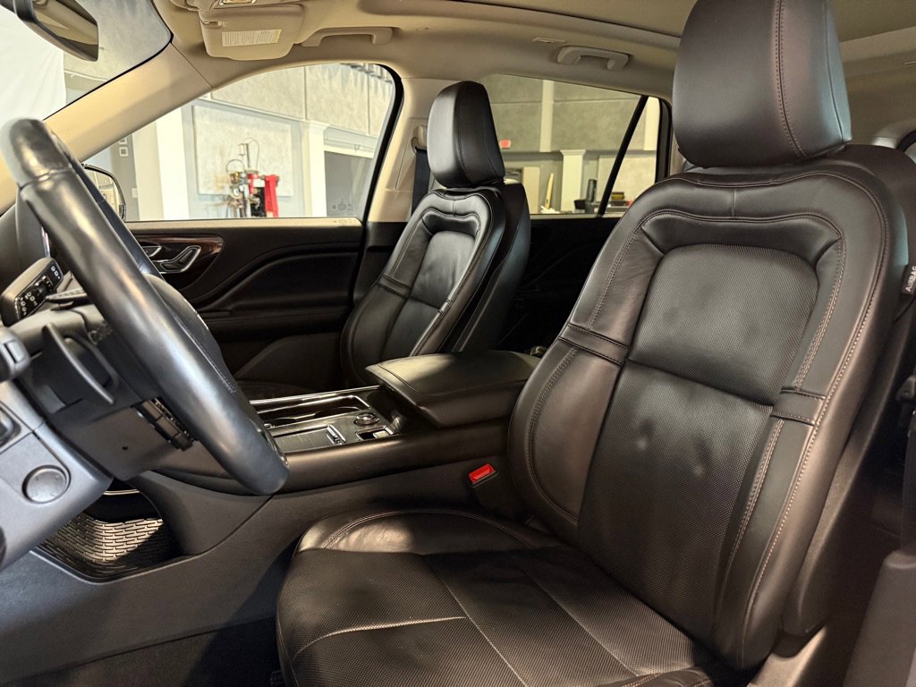 Used 2023 Lincoln Aviator Reserve w/ Elements Package Plus image 14