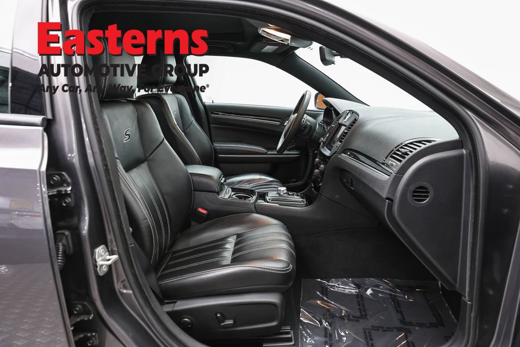 Used 2023 Chrysler 300 S RWD image 23