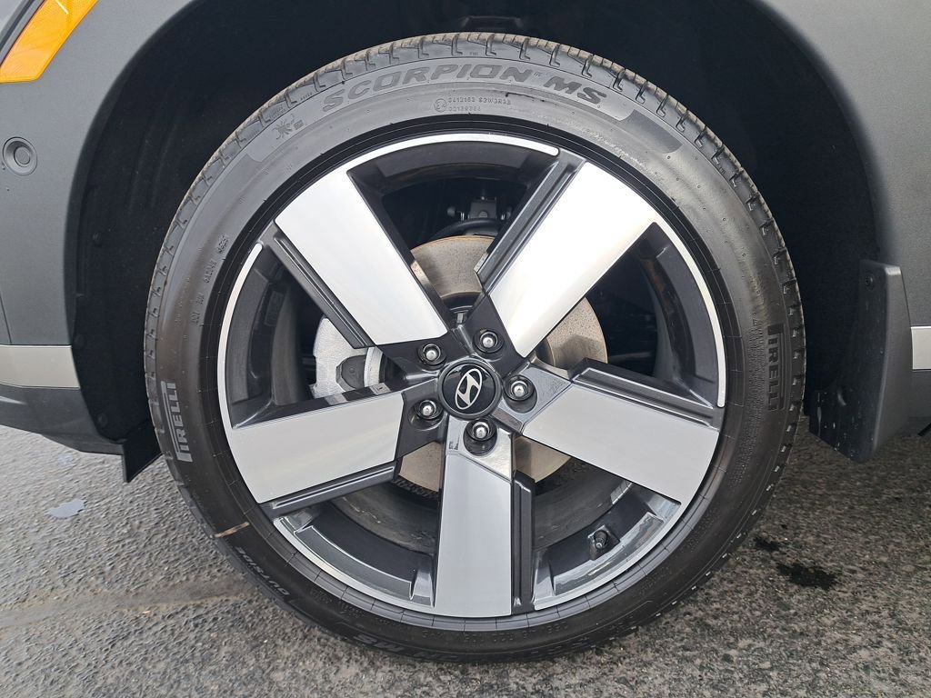 Used 2026 Hyundai Santa Fe Limited image 29