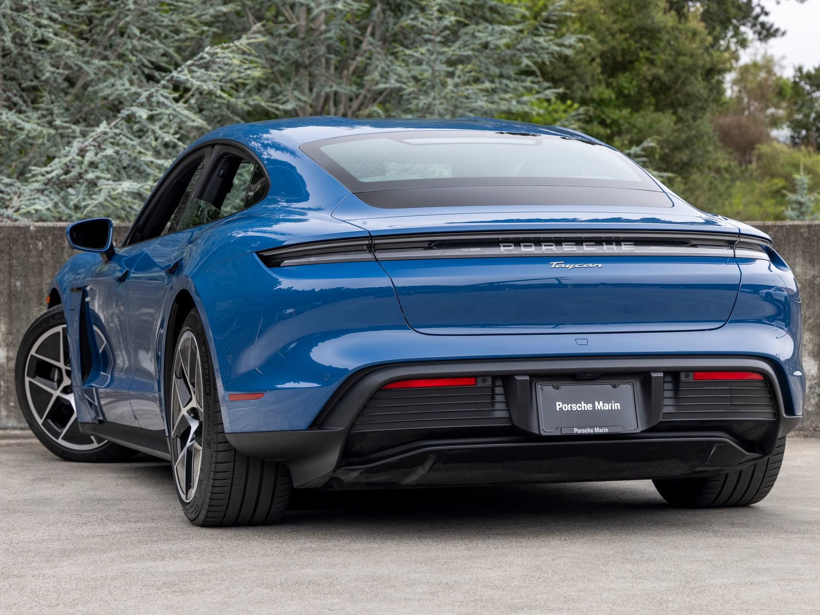 Certified 2025 Porsche Taycan RWD image 3