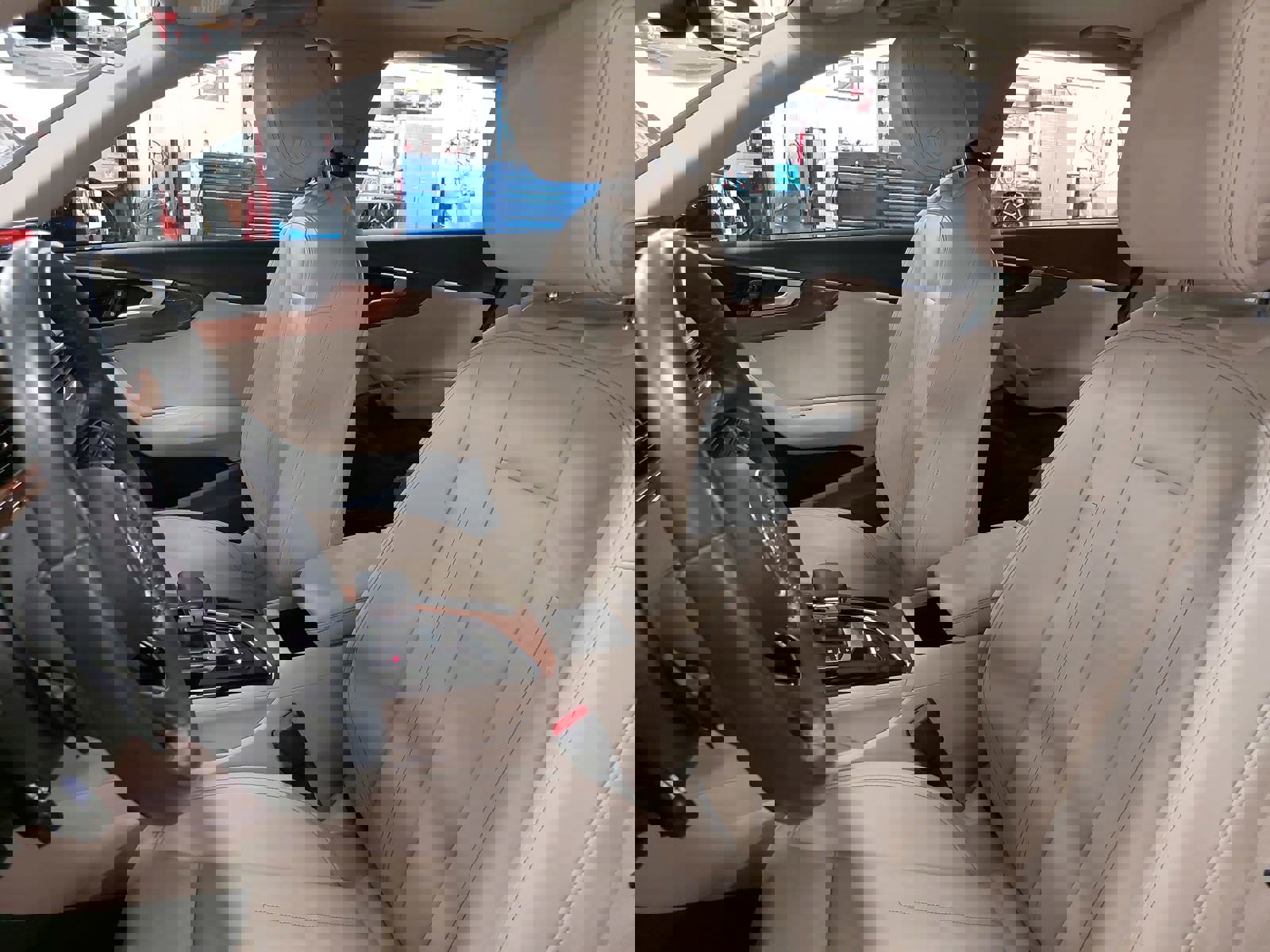 Used 2020 Audi A4 2.0T Premium w/ Convenience Package image 17