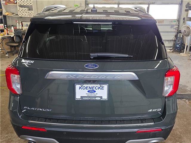 Certified 2023 Ford Explorer Platinum image 4