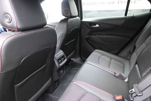 Certified 2024 Chevrolet Equinox RS FWD image 24