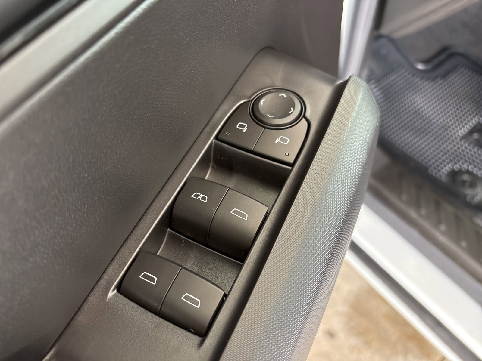 New 2026 Chevrolet Colorado Trail Boss AWD/4WD image 11
