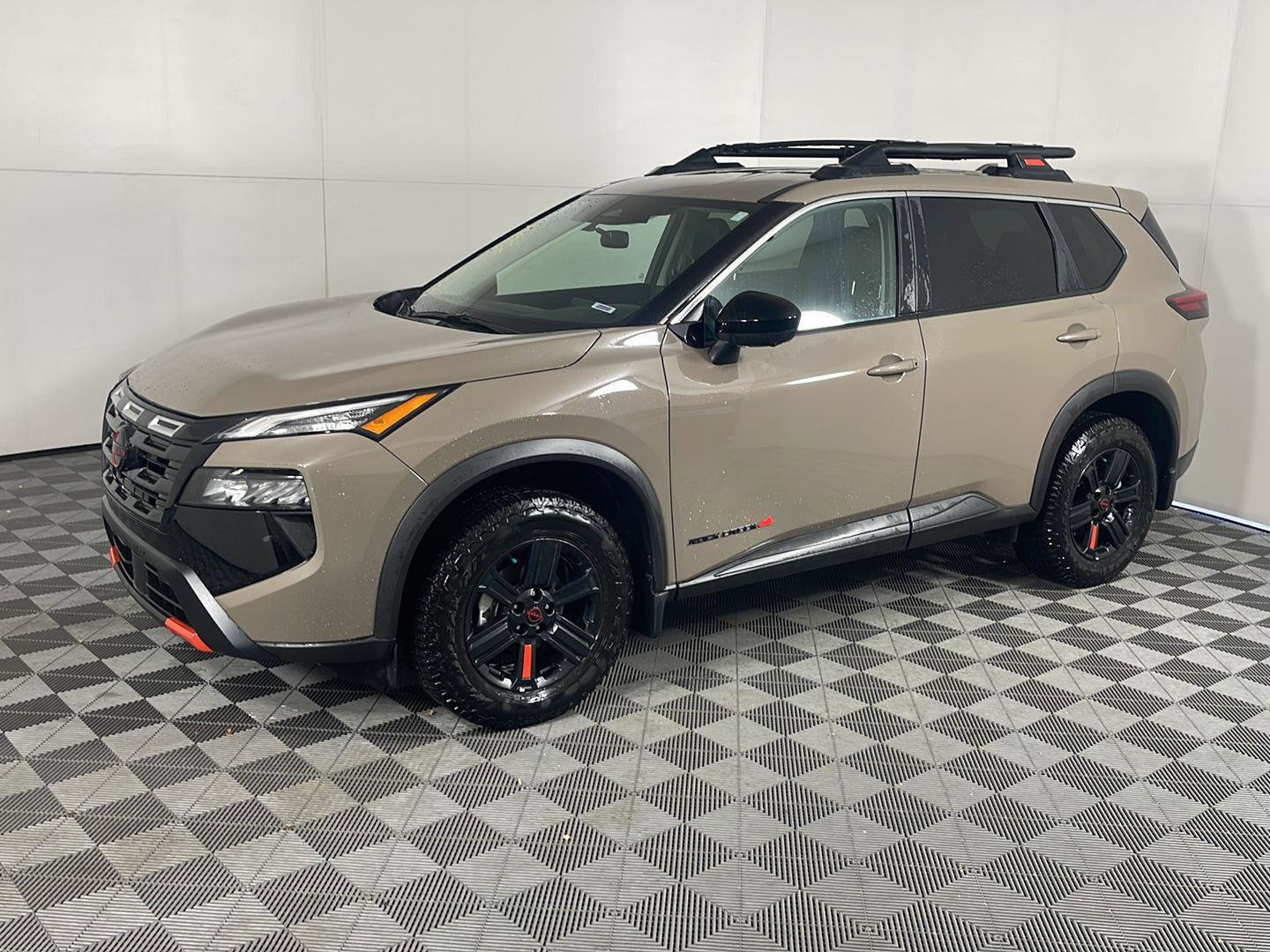 Used 2025 Nissan Rogue SV