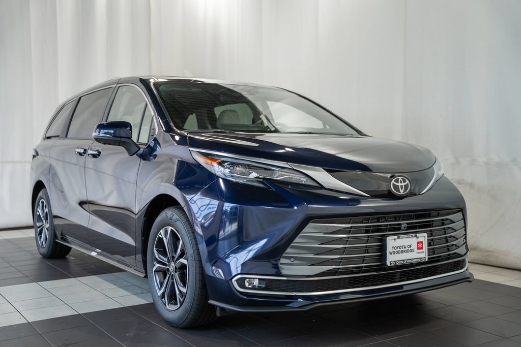New 2026 Toyota Sienna Platinum