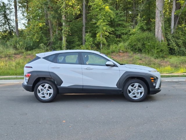 Used 2026 Hyundai Kona SE FWD image 14